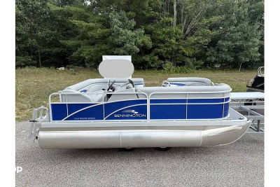 2025 Bennington 168 SVL
