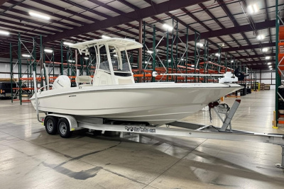 2019 Boston Whaler 240 DAUNTLESS