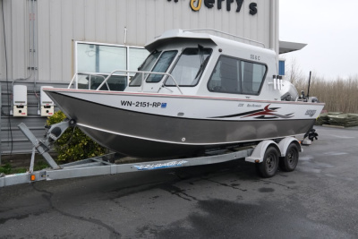 2011 Hewescraft 220 Searunner ST HT