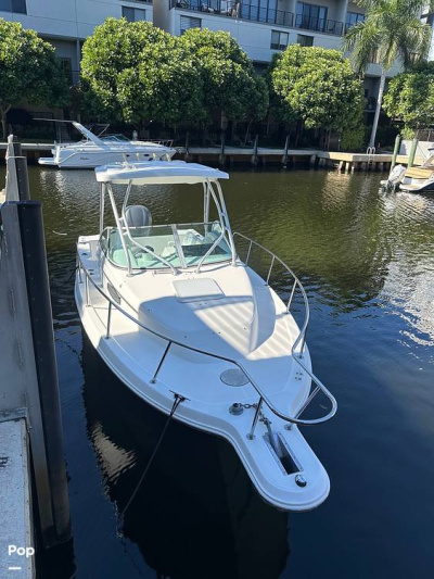 2000 Wellcraft 24 Walkaround