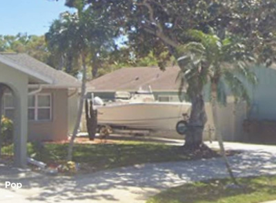 2017 Nautic Star Legacy Series 2102