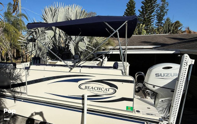 2019 Beachcat 20