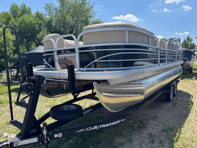 2023 Sun Tracker 22 DLX