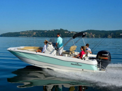 2020 Nautic Star 211 Hybrid