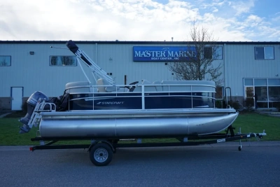 2024 Starcraft LX 18R Pontoon