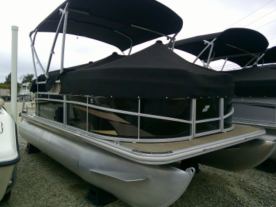 2022 Starcraft LX16R Pontoon