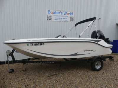 2022 Bayliner Element M17