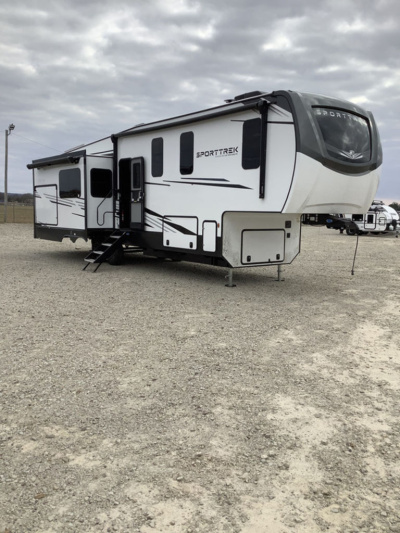 2025 Other SportTrek 353 VIK