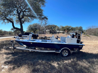 2023 Hells Bay Professional