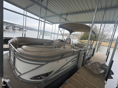 2016 Regency 254 DL3