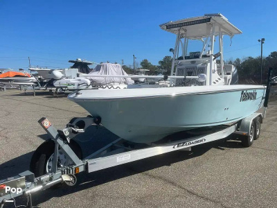 2020 Wellcraft 221 Bay