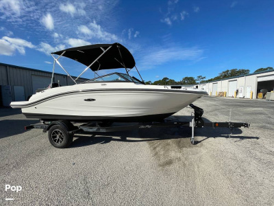 2022 Sea Ray SPX 190