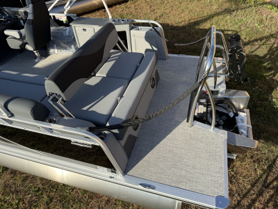 2026 Tahoe LTZ 2385 CRB 200HP Cruise Rear Bench Tritoon