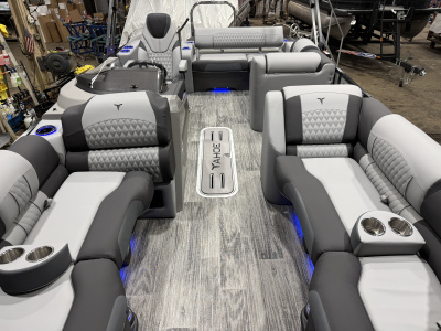 2026 Tahoe Cascade 2385 Swingback (VRB) Tritoon & Honda 4-Stroke EFI