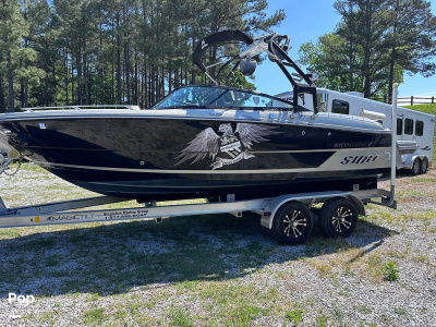 2017 Monterey 238 SS Surf