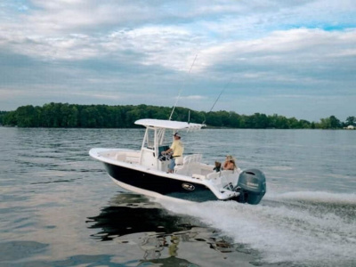 2022 Sea Hunt Ultra 229