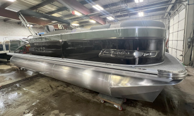 2025 Tahoe Cascade 2385 Swingback (VRL) & Honda 4-Stroke EFI