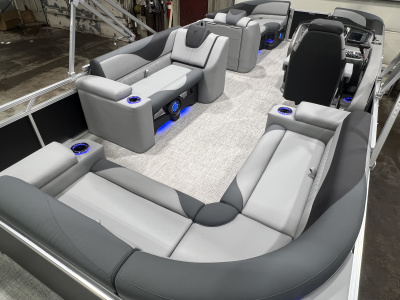 2026 Tahoe LTZ 2385 Elite Cruise Tritoon & Honda 4-Stroke EFI