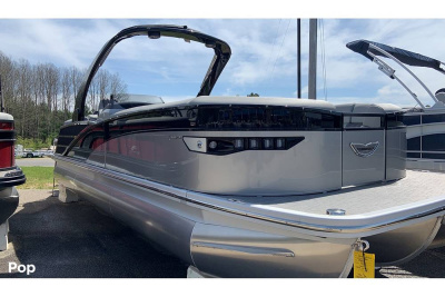 2023 Bennington 25RXFBA