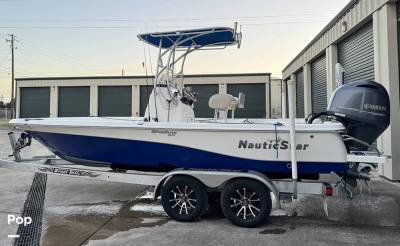2017 Nautic Star 215 XTS Shallow Bay