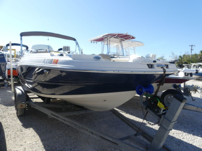 2016 Stingray 212SC (OB)