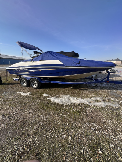 2012 Tracker TAHOE 216