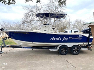 2018 Nautic Star Legacy 2302