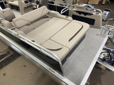 2026 Tahoe Sport 2385 Swingback (VRB) & Honda 4-Stroke EFI