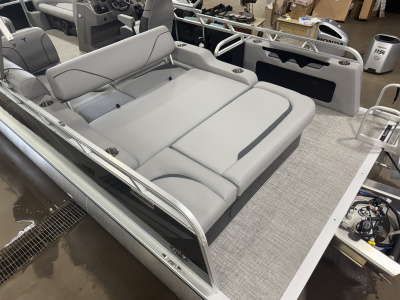 2026 Tahoe Sport 2385 Swingback (VRB) & Honda 4-Stroke EFI