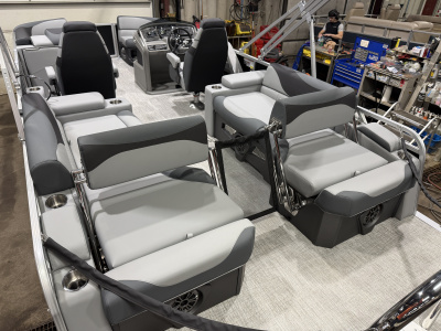 2026 Tahoe LTZ 2385 Quad Lounge Shift SS & Honda 4-Stroke EFI