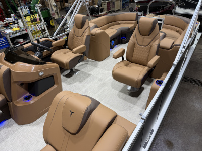 2026 Tahoe LTZ 2385 Quad Lounge 300HP Tritoon