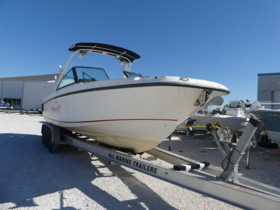 2014 Boston Whaler 270 Dauntless