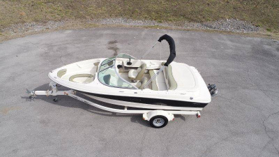 2005 Sea Ray 185 Sport