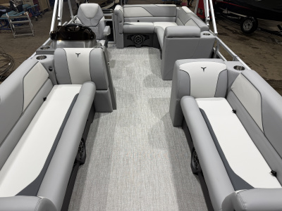 2026 Tahoe Sport 1980 Cruise & Honda 4-Stroke EFI