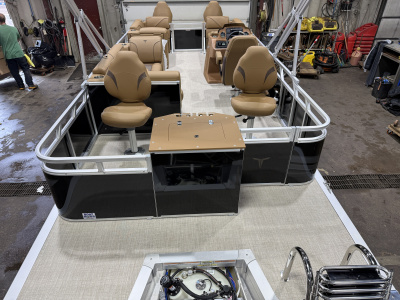 2026 Tahoe Sport 23E80 Fish & Cruise Pontoon & Honda 4-Stroke EFI