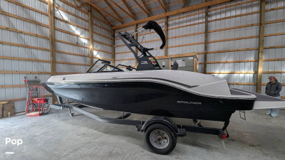 2022 Bayliner DX 2050