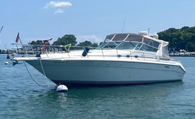 1995 Sea Ray 440 Sundancer