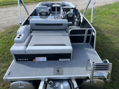 2026 Princecraft Vectra 23 RL SS Swingback Pontoon & Mercury 4-Stroke EFI