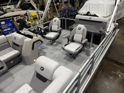 2026 Princecraft Vectra 23 RL SS Swingback Pontoon & Mercury 4-Stroke EFI