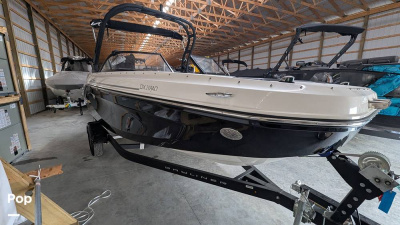 2022 Bayliner DX 2050