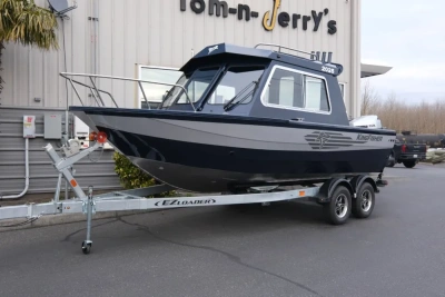 2026 Kingfisher 2025 Escape HT