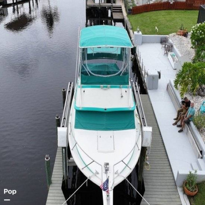 1972 Bertram 28 Flybridge