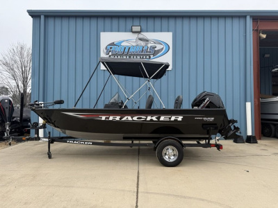 2026 Tracker Pro Guide™ V-16 SC