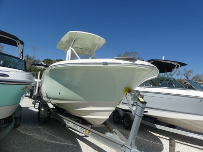 2018 Pioneer Sportfish 222