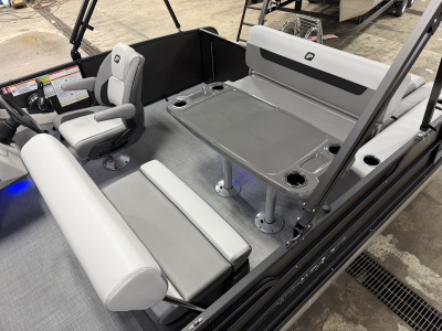 2026 Princecraft Vectra 23 RL Dinette Swingback Pontoon & Mercury 4-Stroke EFI