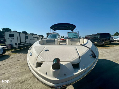 2009 Sea Ray 230 Select