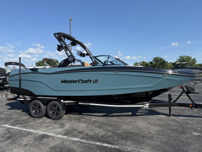 2025 Mastercraft XT24
