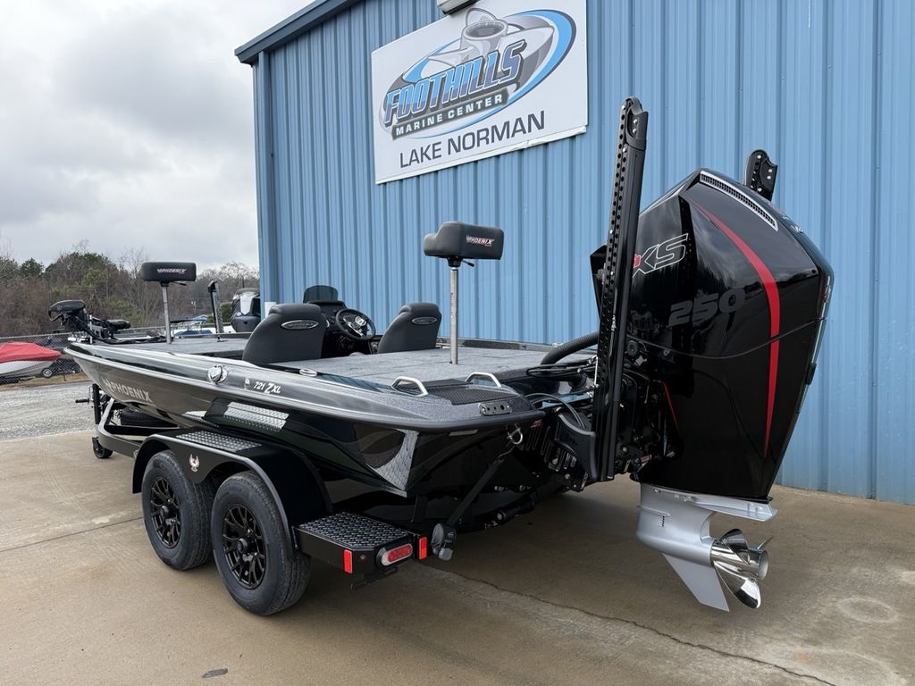 Phoenix 721ZXL - Morganton, NC 28680 - ID 603922