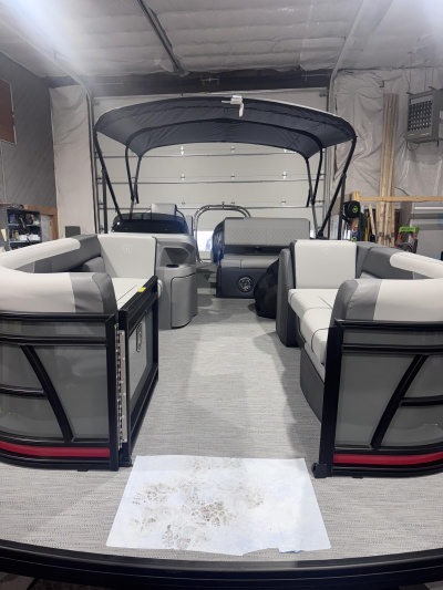 2026 Godfrey SW2286DT