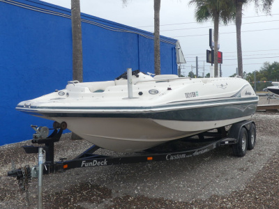 2007 Hurricane 202 FUN DECK